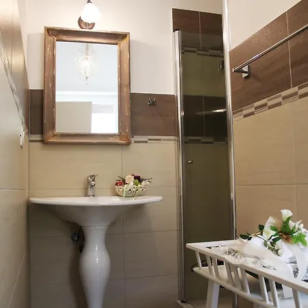 Bed & Breakfast G2 *